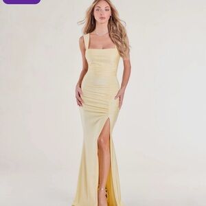 Elegant Yellow Evening Gown